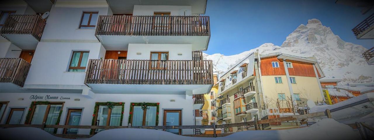 Alpine Rooms Guesthouse Breuil-Cervinia Exterior foto